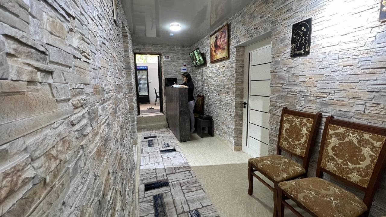 Hostel L&K Tashkent Ngoại thất bức ảnh